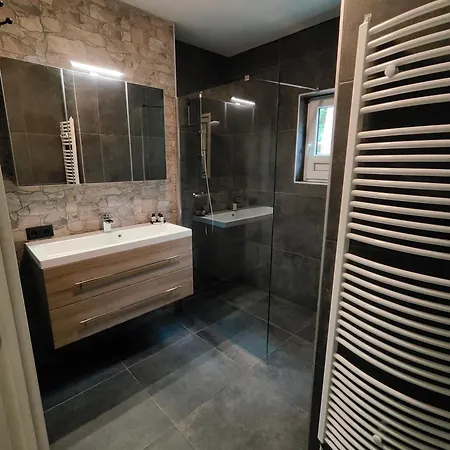 Knabbel En Babbel Сasa de vacaciones Lochem