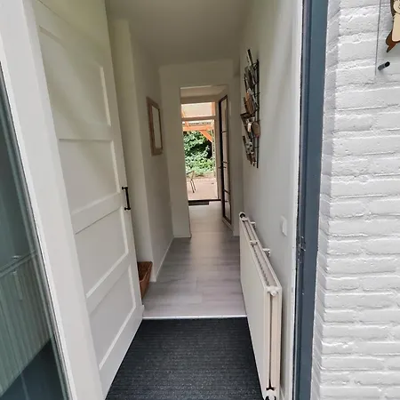 Knabbel En Babbel Сasa de vacaciones *